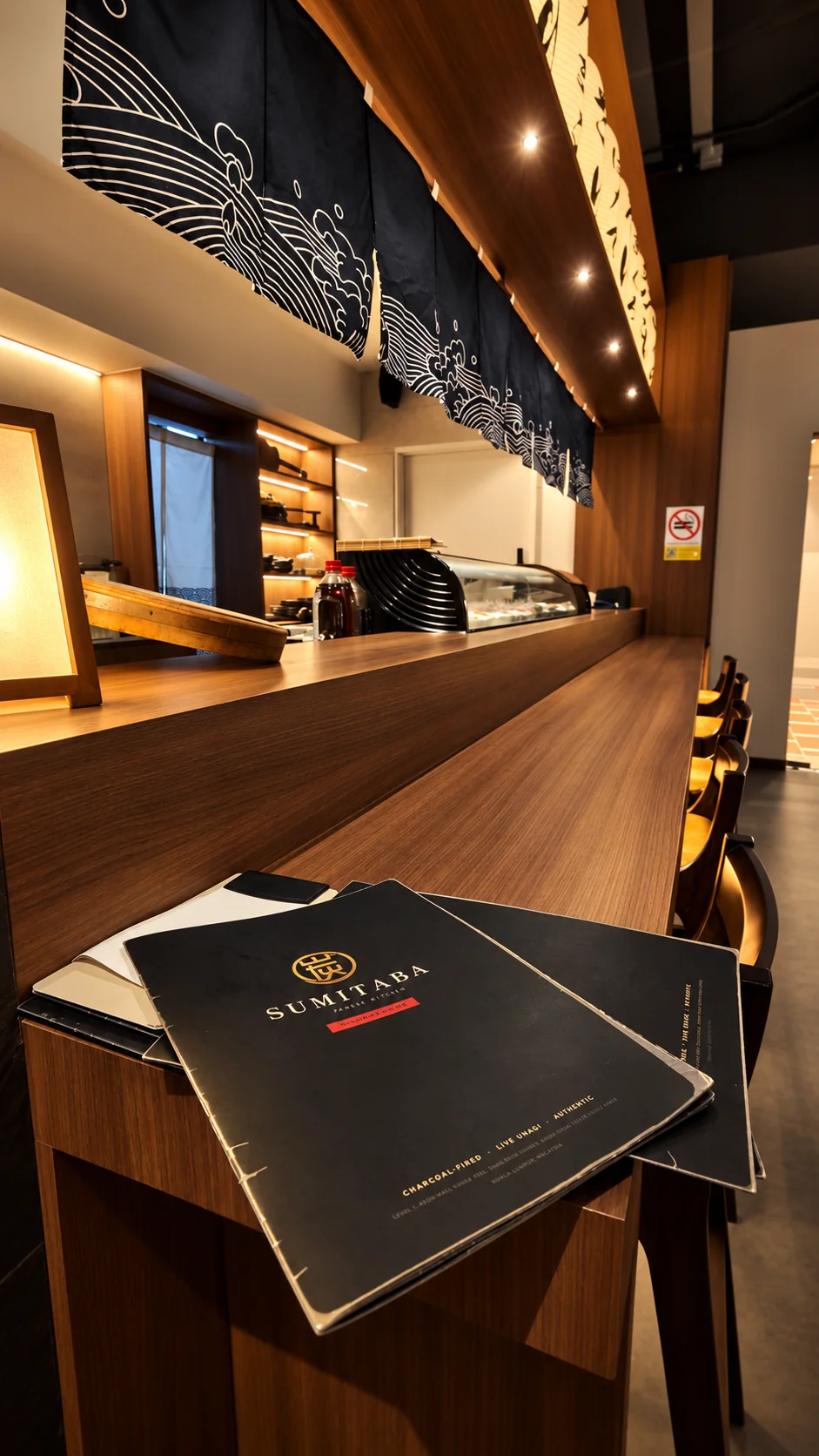 Wooden counter and Sumitaba menu